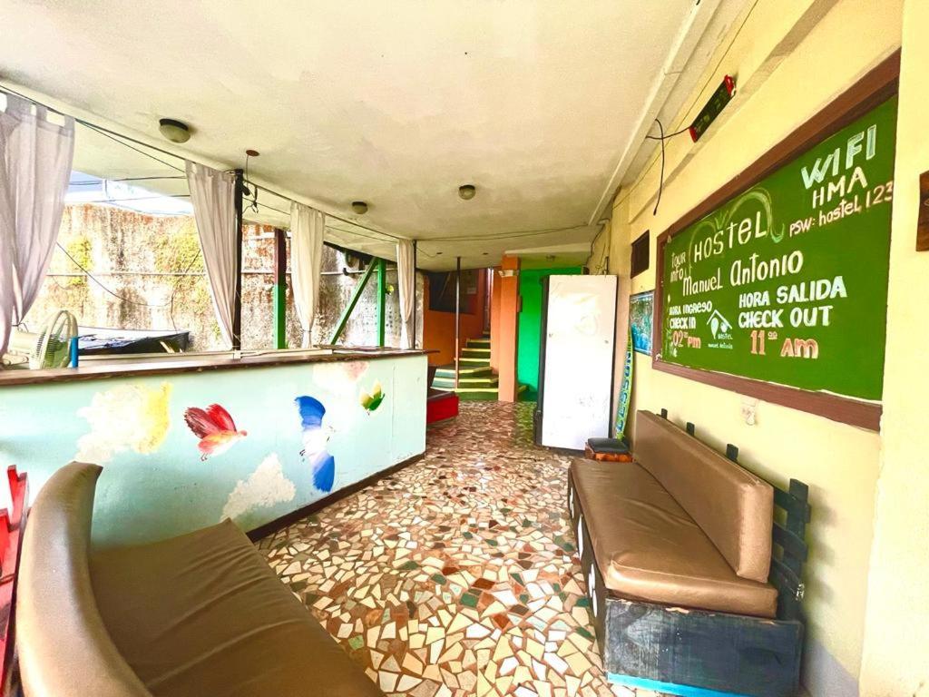 New Hostel Manuel Antonio, Meet New People Exterior foto