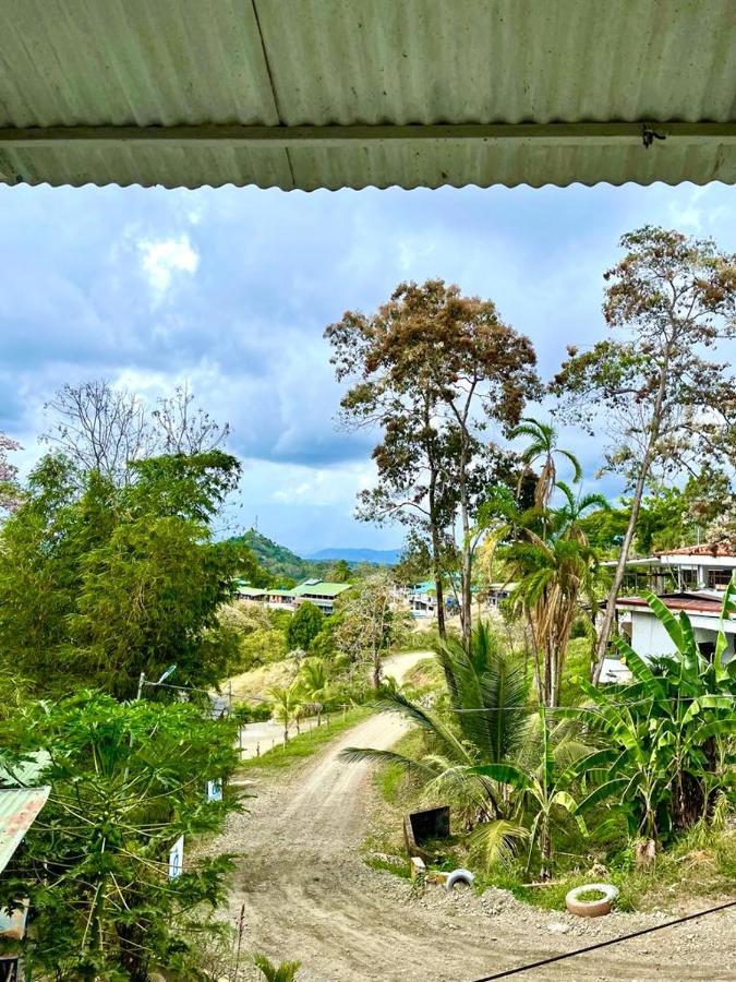 New Hostel Manuel Antonio, Meet New People Exterior foto