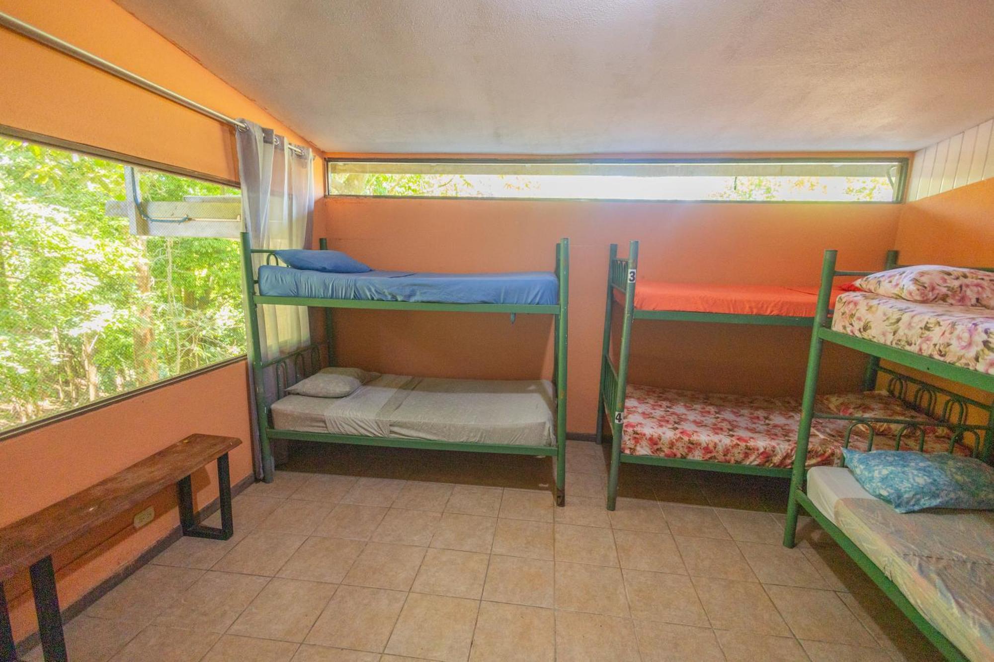 New Hostel Manuel Antonio, Meet New People Exterior foto